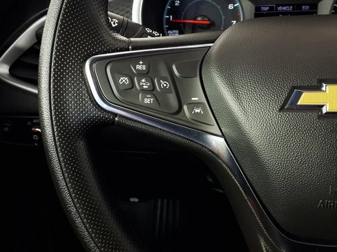 Used 2025 Chevrolet Malibu LT FWD image 19