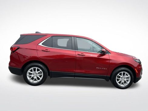 Used 2024 Chevrolet Equinox LT AWD/4WD image 7