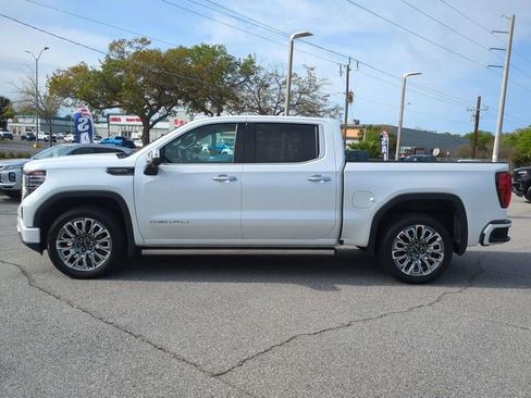 Used 2023 GMC Sierra 1500 Denali Ultimate AWD/4WD image 7