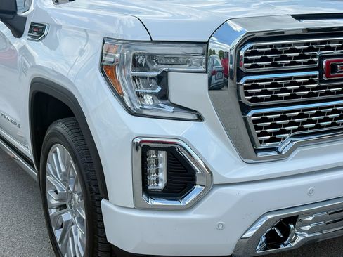 Used 2021 GMC Sierra 1500 Denali w/ Denali Ultimate Package AWD/4WD image 3