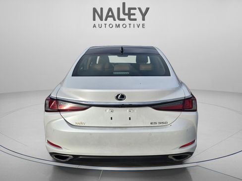 Used 2024 Lexus ES 350 w/ Luxury Package image 4