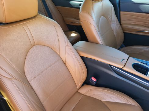 Used 2020 Toyota Avalon Limited w/ Advanced Safety Package image 14