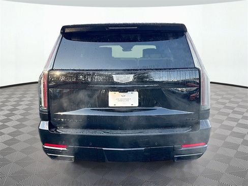 New 2026 Cadillac Escalade Platinum Sport w/ LPO, ONYX Package image 6