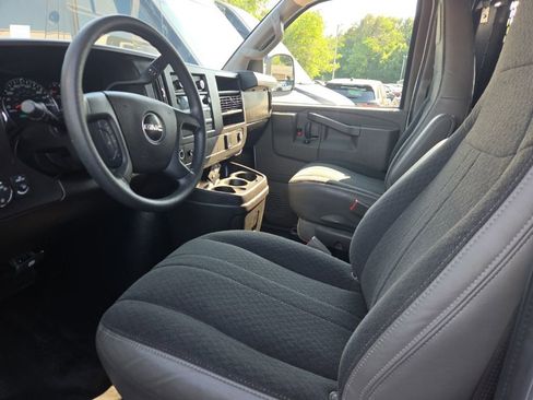 Used 2024 GMC Savana 2500 w/ Driver Convenience Package RWD image 3