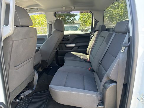 Used 2018 Chevrolet Silverado 1500 LT w/ All Star Edition AWD/4WD image 9