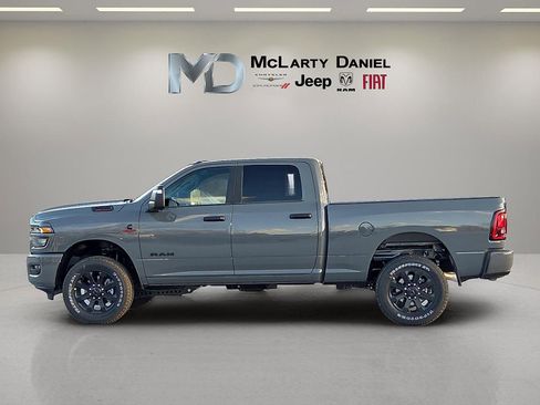 New 2026 RAM 2500 Big Horn AWD/4WD image 3