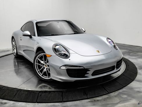 Used 2015 Porsche 911 Carrera image 22