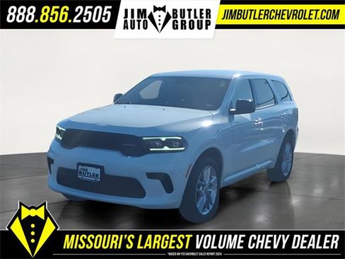 Used 2023 Dodge Durango GT image 1