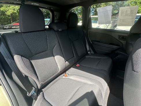 Used 2025 Subaru Forester Premium AWD/4WD image 11
