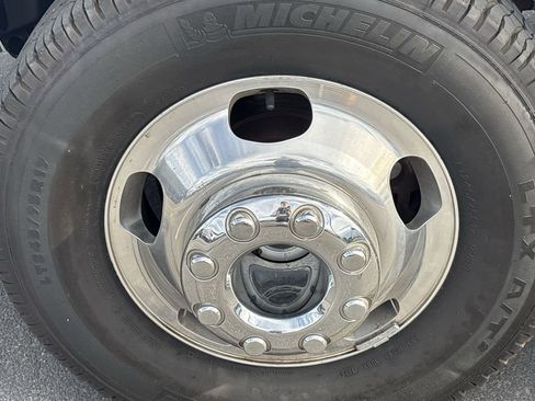 Used 2022 Ford F350 Lariat w/ Lariat Ultimate Package image 33