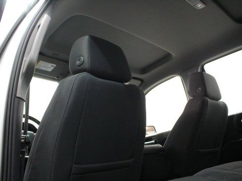 Used 2019 Chevrolet Silverado 1500 LT w/ Texas Edition image 27