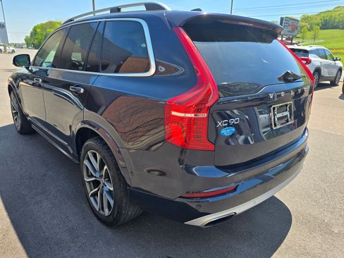Used 2017 Volvo XC90 T6 Momentum w/ Vision Package AWD/4WD image 5