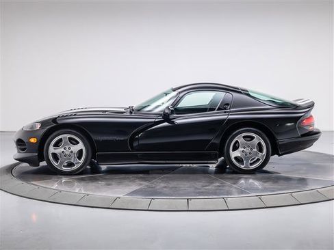 Used 2000 Dodge Viper GTS image 2
