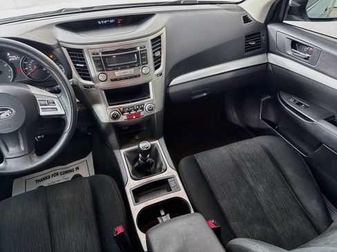 Used 2013 Subaru Outback 2.5i AWD/4WD image 24