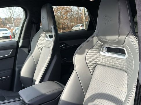 New 2026 Jaguar F-PACE SVR image 10