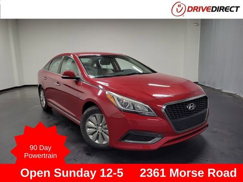 Used 2016 Hyundai Sonata SE FWD image 1