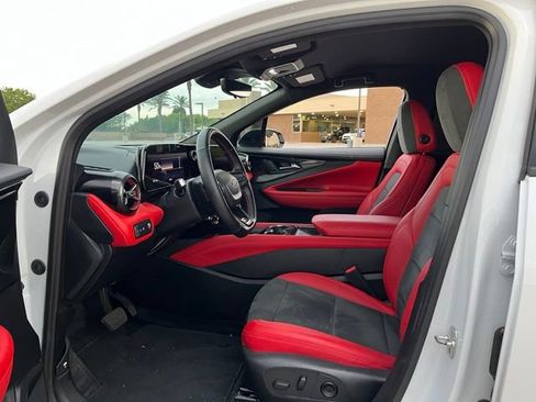 Used 2024 Chevrolet Blazer EV RS AWD/4WD image 10