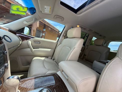 Used 2015 INFINITI QX80 4WD w/ 22" Wheel Package image 9