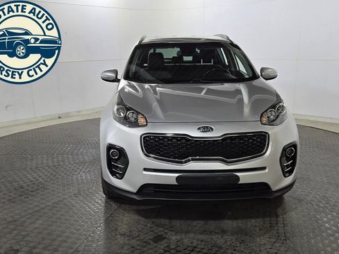 Used 2019 Kia Sportage EX FWD image 2