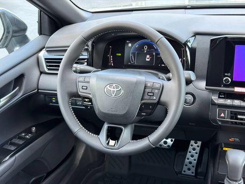 New 2026 Toyota Camry SE w/ Convenience Package FWD image 29