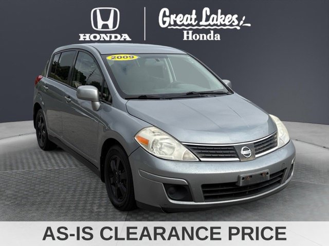 Used 2007 Nissan Versa Hatchback w/ ABS Pkg FWD image 1