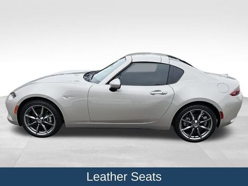 Used 2023 MAZDA MX-5 Miata Grand Touring RWD image 5