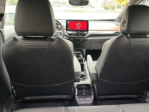 Used 2021 Volkswagen ID.4 Pro S image 18