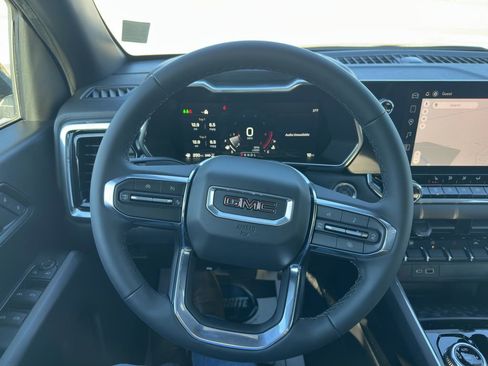 New 2026 GMC Canyon Elevation w/ Convenience Package image 8