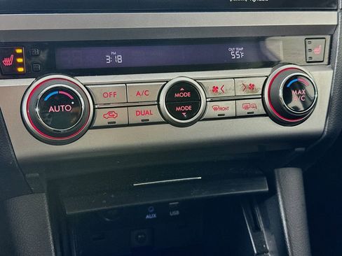 Used 2015 Subaru Legacy 2.5i Premium image 18