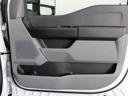 Used 2026 Ford F550 4x4 Regular Cab Super Duty w/ XL Chrome Package image 23