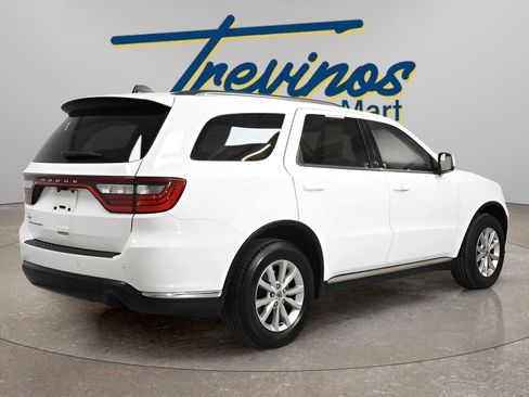 Used 2022 Dodge Durango SXT image 2