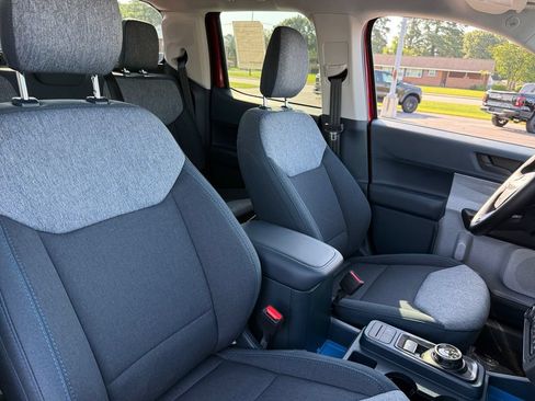 New 2026 Ford Maverick XLT w/ XLT Luxury Package FWD image 18