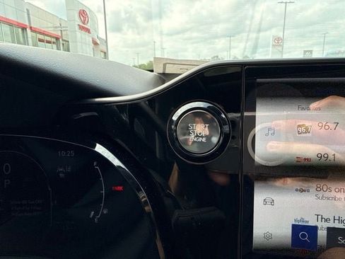 Used 2025 Lexus NX 350 AWD w/ Accessory Package (2T) image 31
