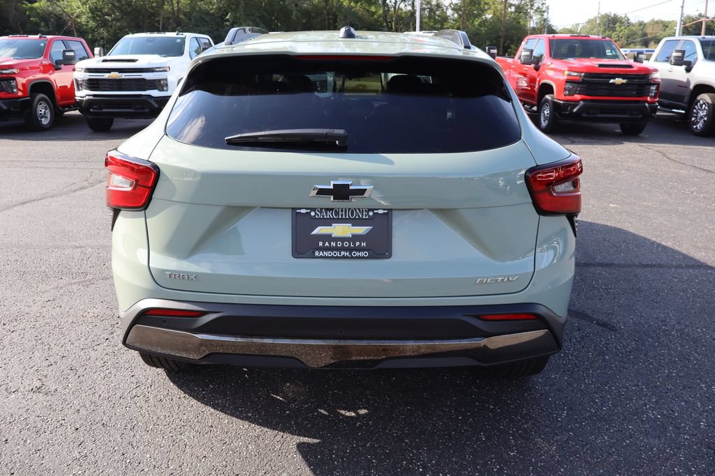 New 2026 Chevrolet Trax ACTIV w/ Sunroof Package FWD image 29