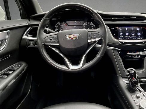 Used 2023 Cadillac XT6 Luxury AWD/4WD image 8