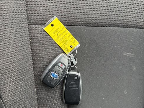 Used 2021 Subaru Outback Premium image 21