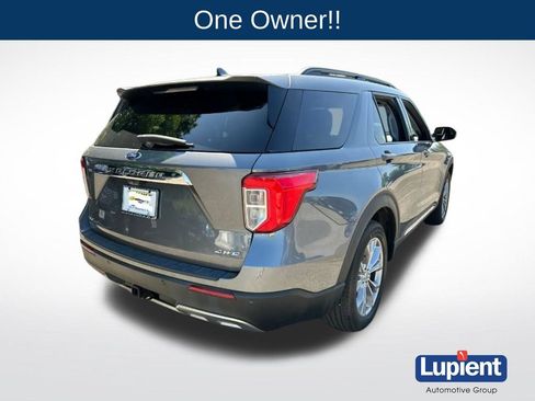 Used 2023 Ford Explorer XLT w/ Equipment Group 202A AWD/4WD image 5