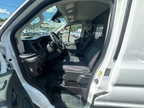 Used 2025 Ford Transit 250 Low Roof w/ Exterior Upgrade Package RWD image 12