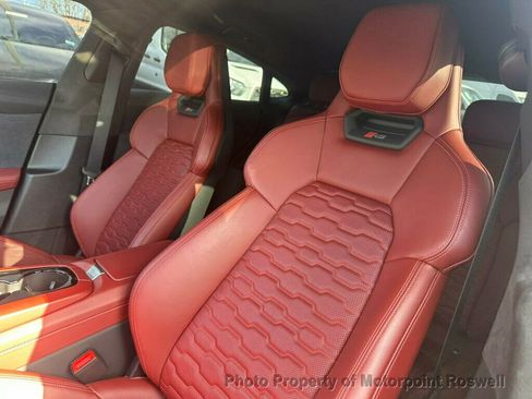 Used 2023 Audi RS e-tron GT quattro image 12