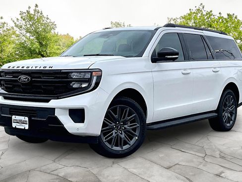 New 2026 Ford Expedition Max Platinum w/ Stealth Appearance Package image 2