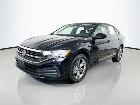 Used 2024 Volkswagen Jetta SE FWD image 10