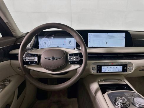 Used 2023 Genesis G90 3.5T AWD/4WD image 17