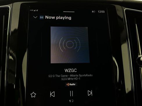 Certified 2025 Volvo XC60 B5 Core w/ Climate Package image 14