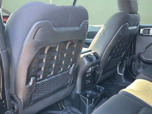 Certified 2018 Jeep Wrangler Unlimited Rubicon image 21