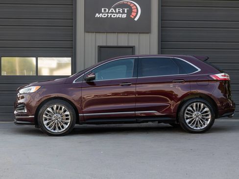 Used 2021 Ford Edge Titanium w/ Equipment Group 301A AWD/4WD image 4