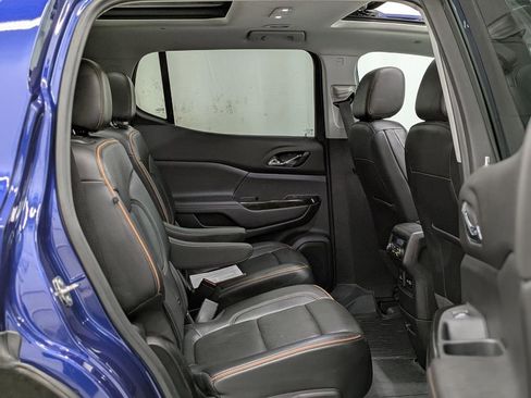 Used 2023 GMC Acadia AT4 w/ Technology Package AWD/4WD image 25