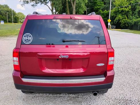 Used 2017 Jeep Patriot High Altitude image 5