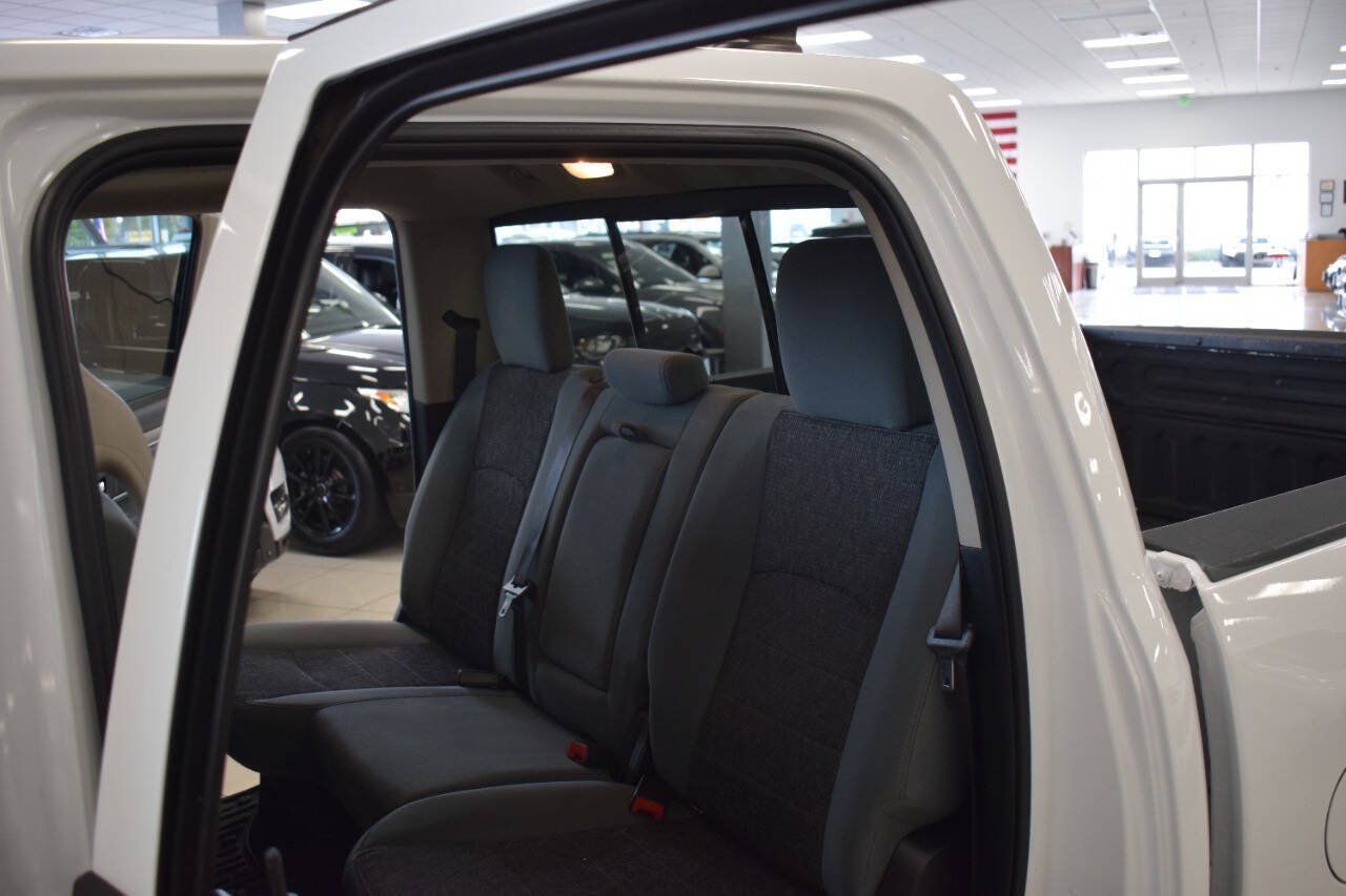 Used 2018 RAM 1500 Big Horn RWD image 43