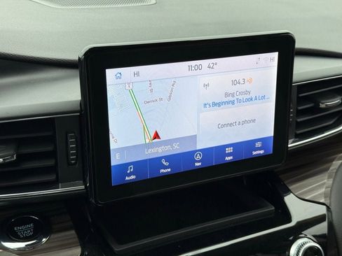 Used 2023 Ford Explorer Limited w/ Equipment Group 301A image 24