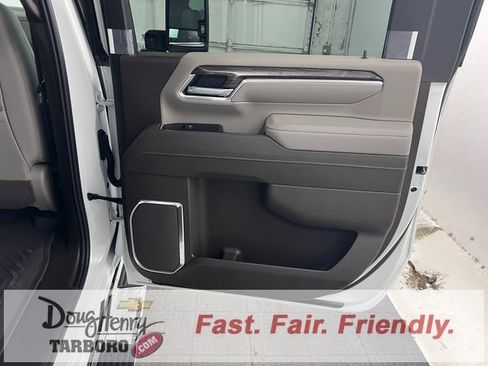 New 2026 Chevrolet Silverado 2500 LTZ w/ LTZ Premium Package image 36